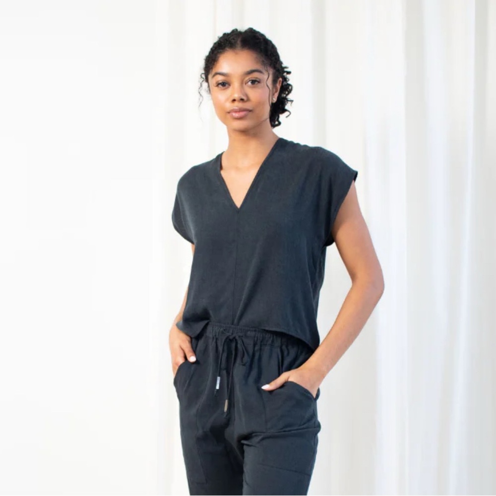 Natalie Busby Charcoal Box Top Size XS